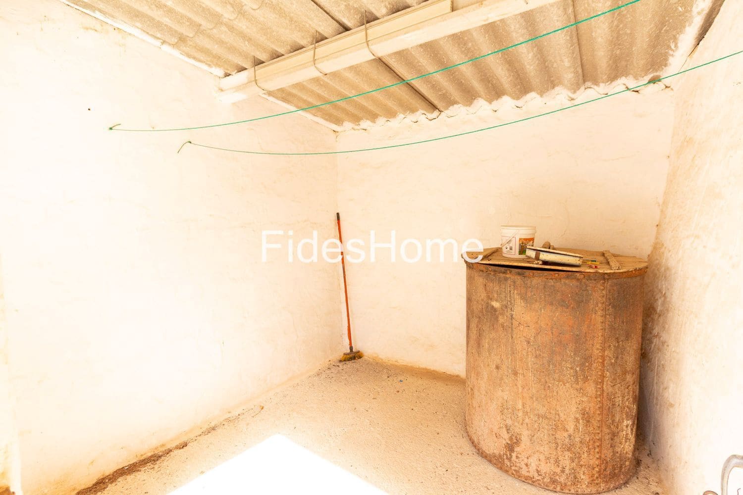 5 bedroom Townhouse for sale in El Pinar with garage - € 65,000 (Ref: 10033318)