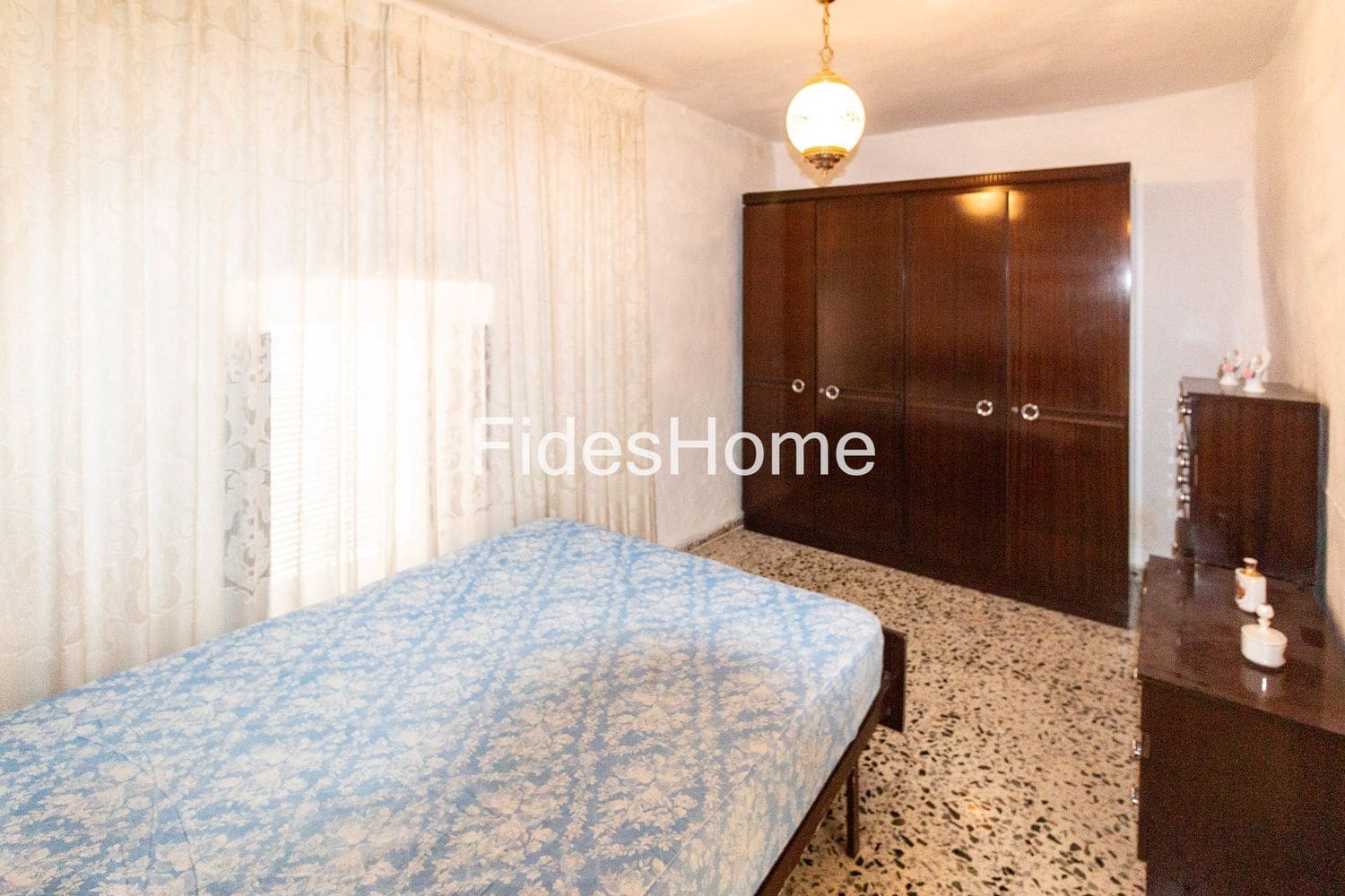 5 bedroom Townhouse for sale in El Pinar with garage - € 65,000 (Ref: 10033318)