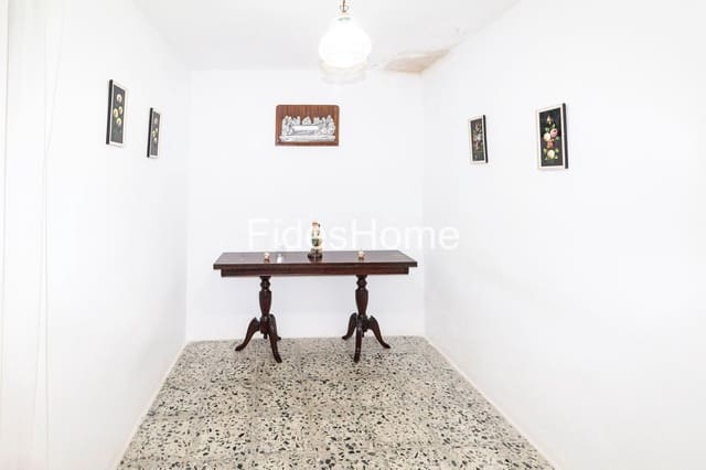 5 quarto Casa em Banda para venda em Pinos del Valle, El Pinar com garagem - 65 000 € (Ref: 10033318)