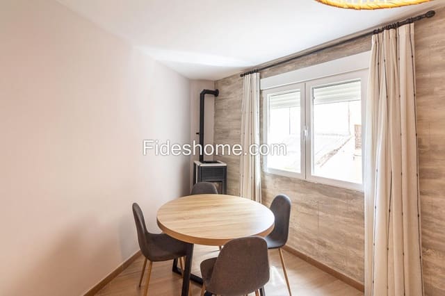 3 Zimmer Apartment zu vermieten in Dúrcal mit Garage - 550 € (Ref: 10048712)