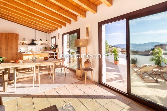 4 sovrum Hus till salu i Nigüelas med pool - 495 000 € (Ref: 10120429)