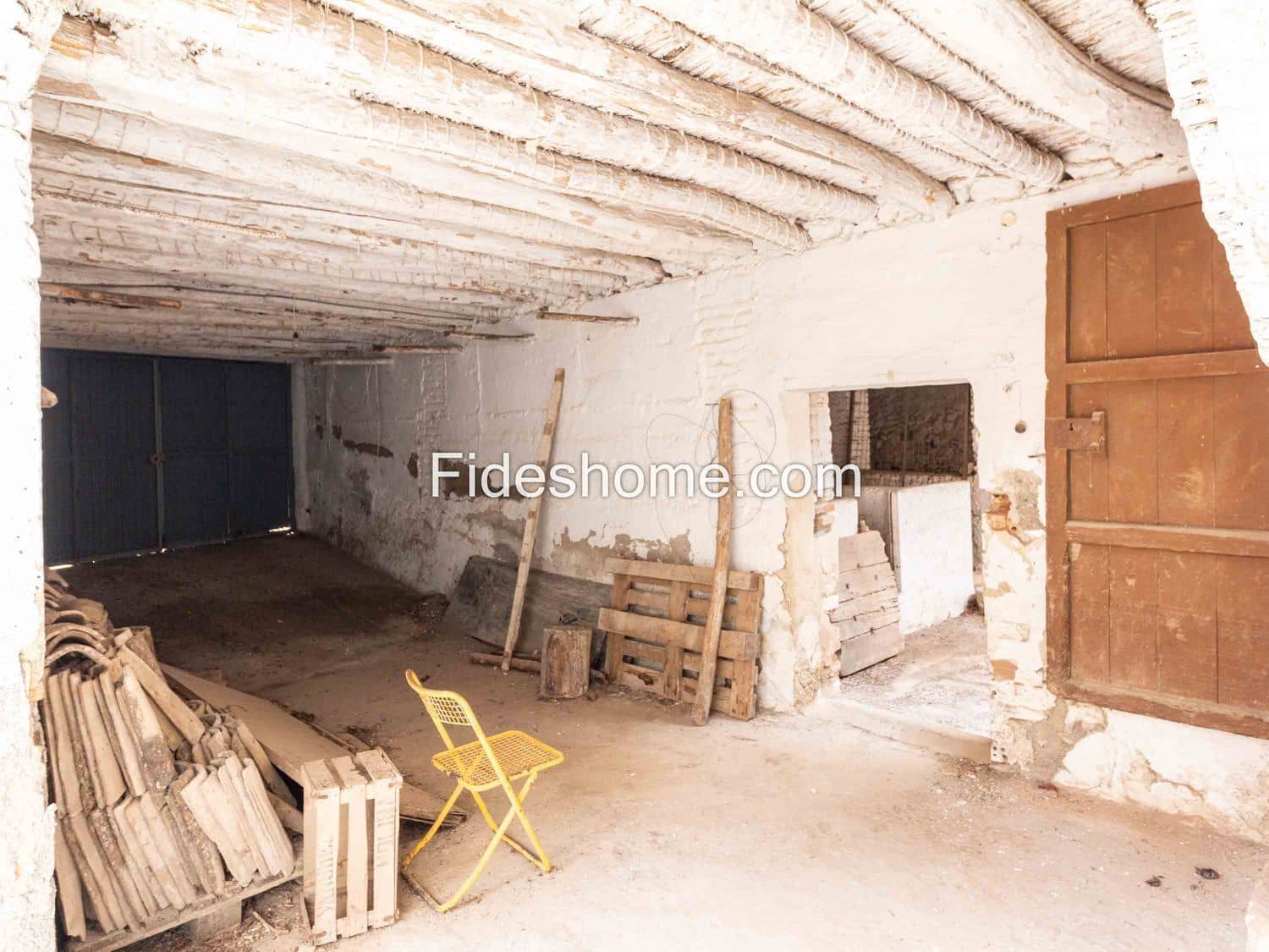 11 bedroom Townhouse for sale in El Pinar with garage - € 170,000 (Ref: 10120433)
