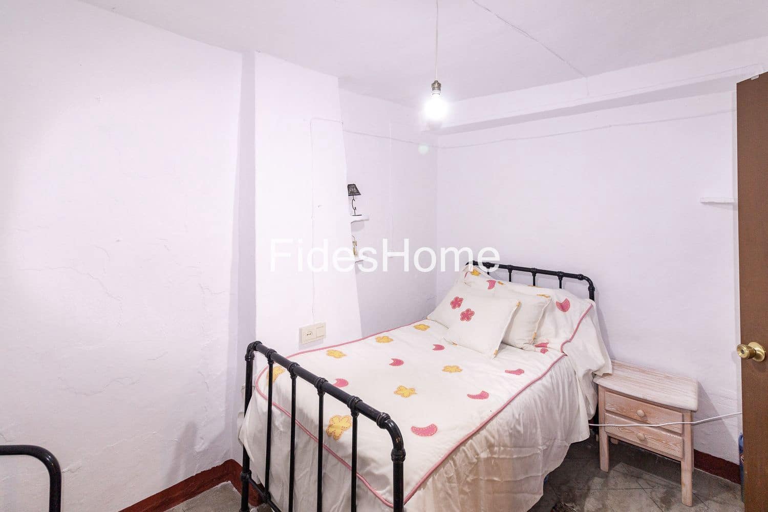 6 bedroom Townhouse for sale in Pinos del Valle - € 212,000 (Ref: 10120435)