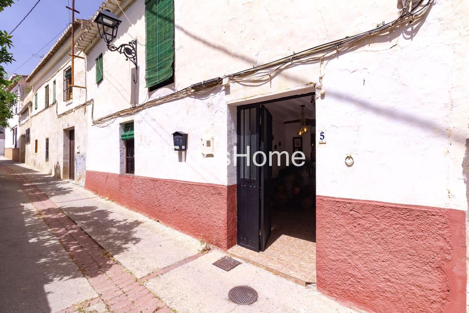 6 bedroom Townhouse for sale in Pinos del Valle - € 212,000 (Ref: 10120435)