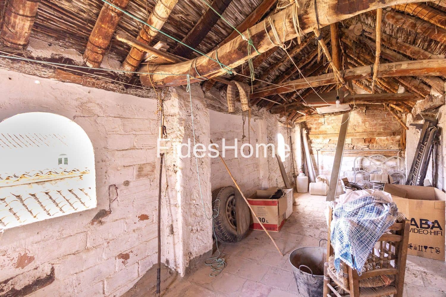 6 bedroom Townhouse for sale in Pinos del Valle - € 212,000 (Ref: 10120435)