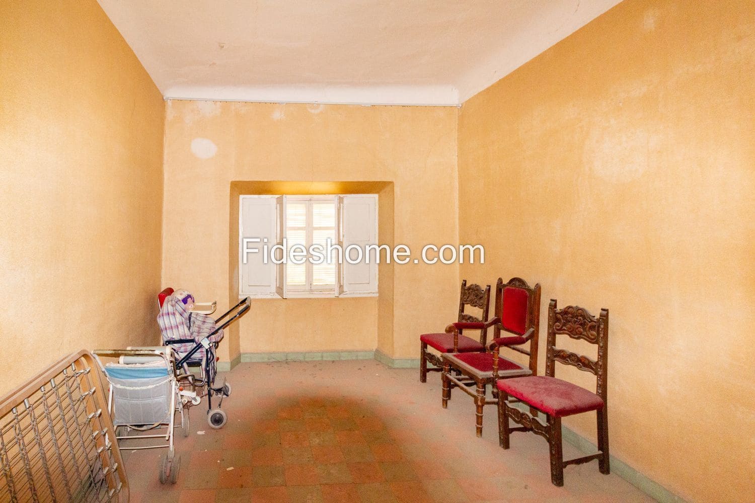 8 slaapkamer Huis te koop in Durcal - € 180.000 (Ref: 10120441)