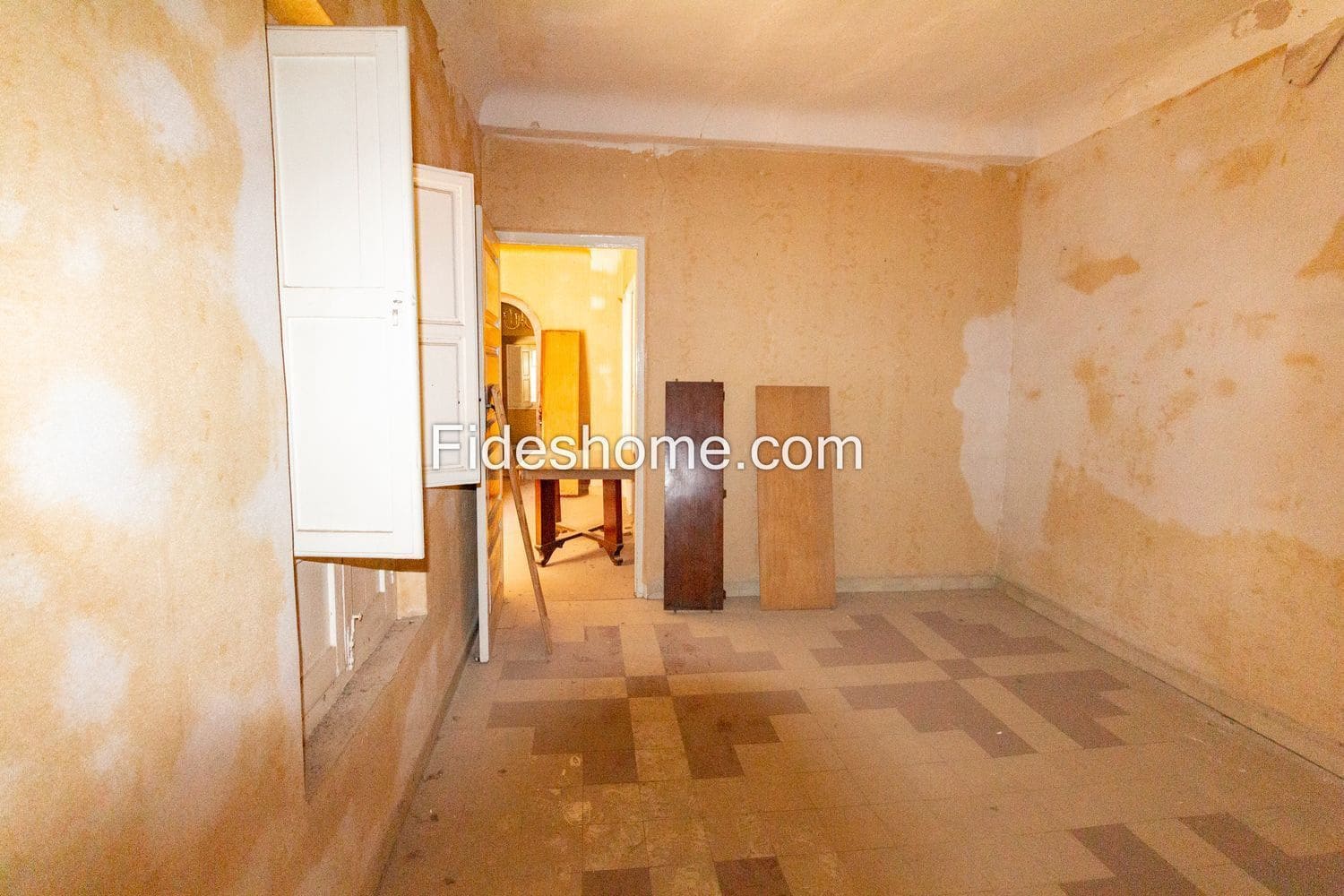 8 slaapkamer Huis te koop in Durcal - € 180.000 (Ref: 10120441)