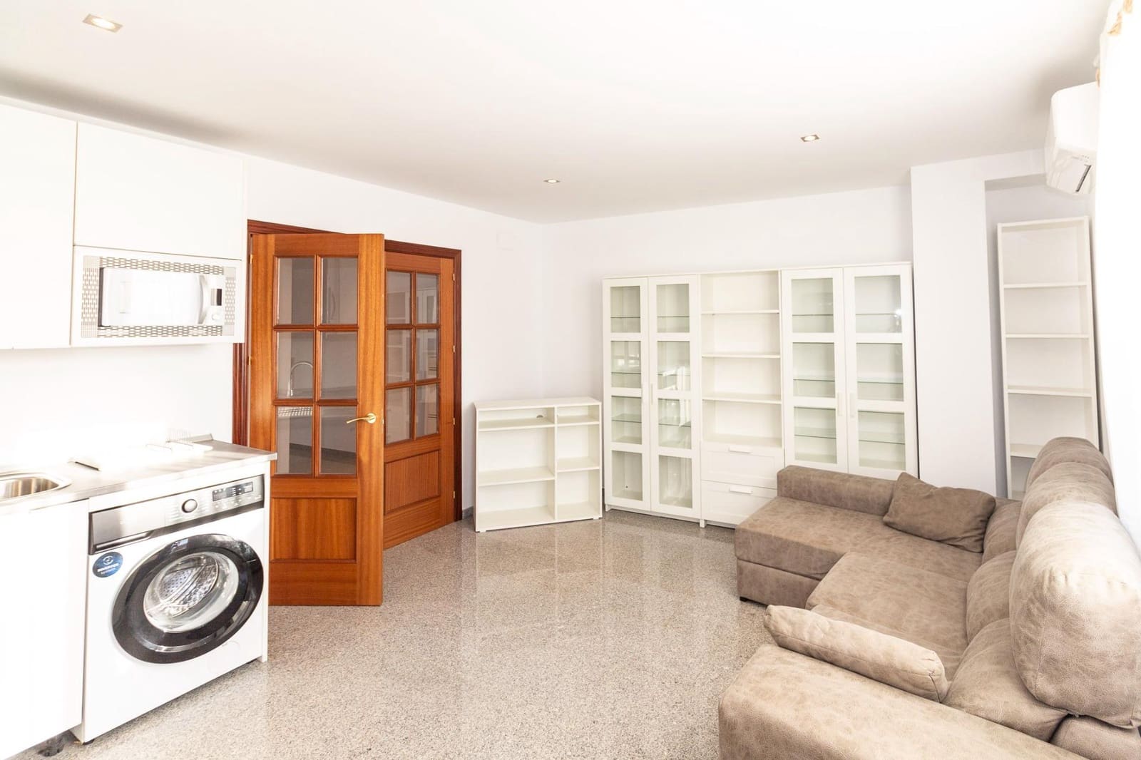 1 sypialnia Penthouse do wynajęcia w Durcal - 550 € (Ref: 10187144)