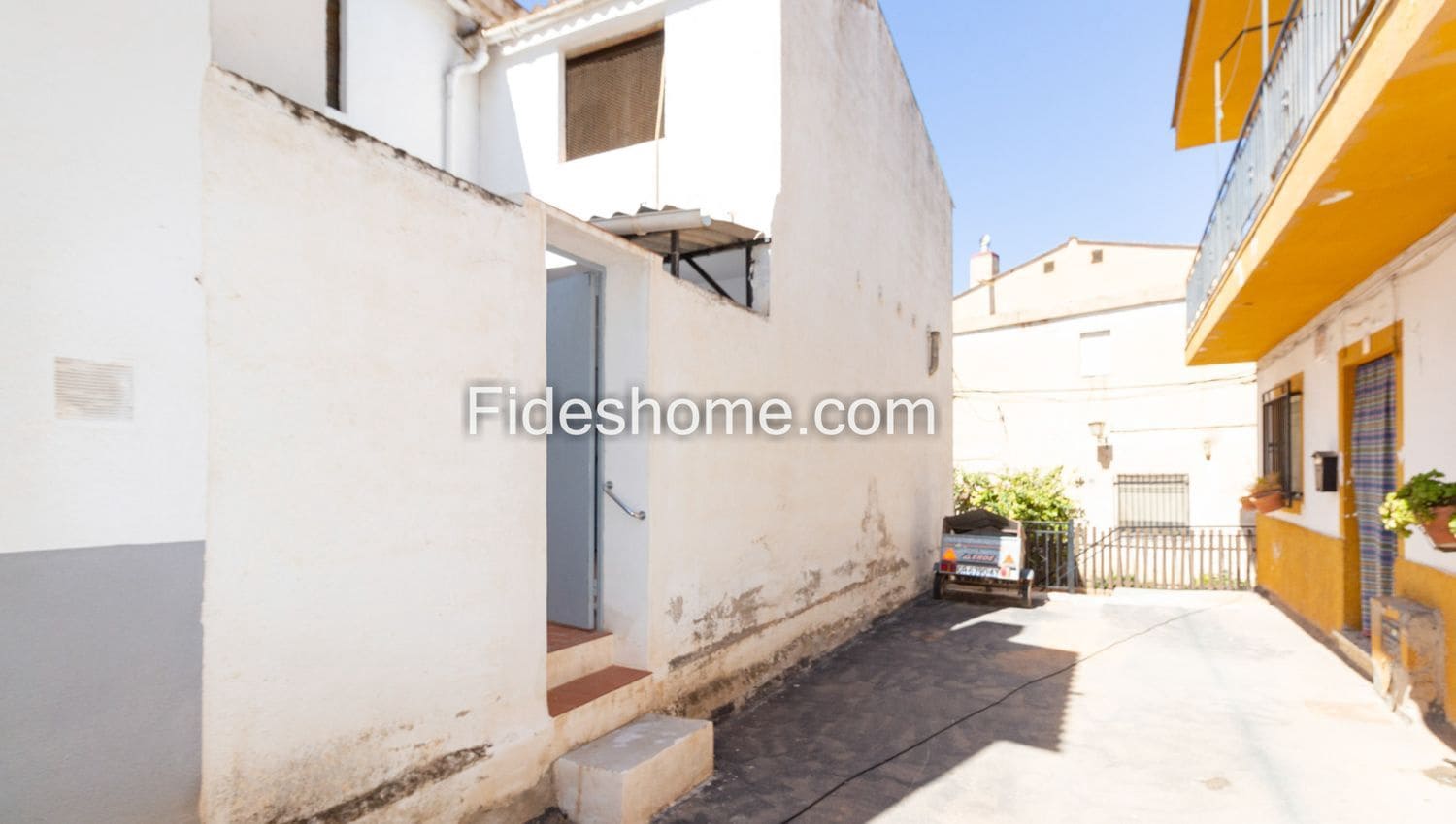 3 soveværelse Finca/Landehus til salg i Albunuelas med garage - € 120.000 (Ref: 6989567)