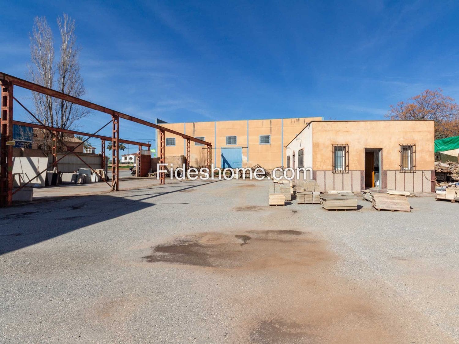 Kommersiell till salu i Durcal - 320 000 € (Ref: 8056718)