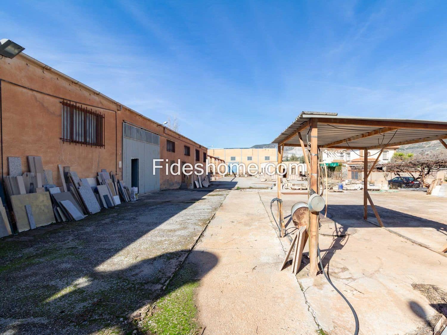 Kommersiell till salu i Durcal - 320 000 € (Ref: 8056718)