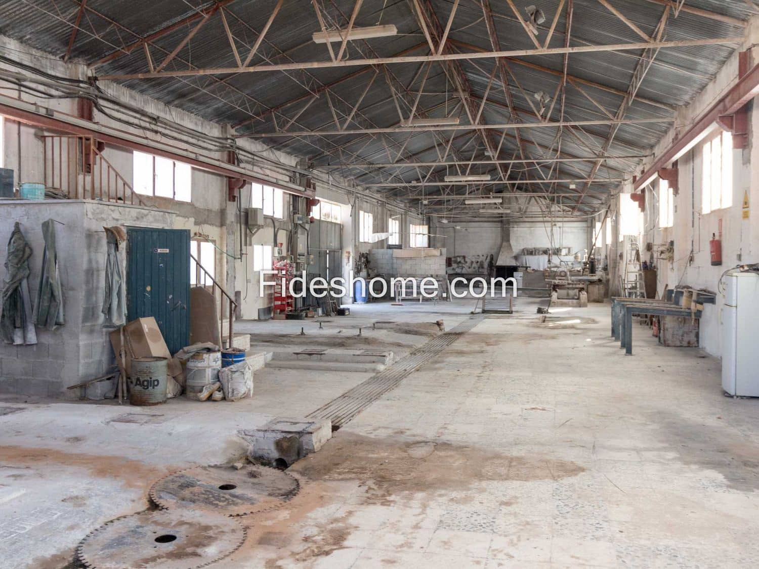 Kommersiell till salu i Durcal - 320 000 € (Ref: 8056718)