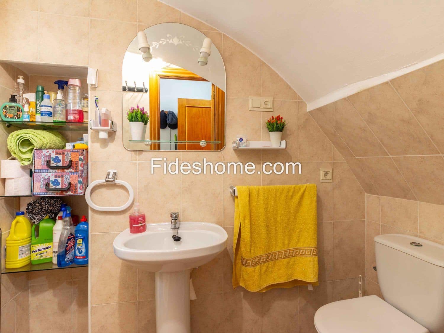 7 soveværelse Finca/Landehus til salg i Niguelas med garage - € 189.000 (Ref: 8435141)