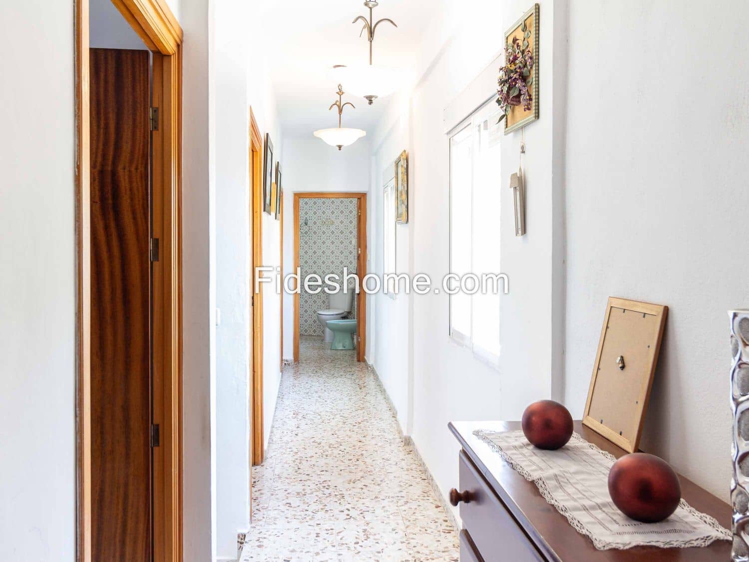 7 soveværelse Finca/Landehus til salg i Niguelas med garage - € 189.000 (Ref: 8435141)