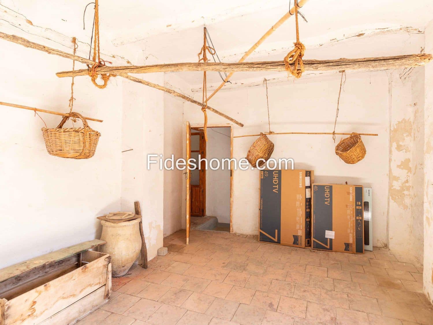 7 soveværelse Finca/Landehus til salg i Niguelas med garage - € 189.000 (Ref: 8435141)