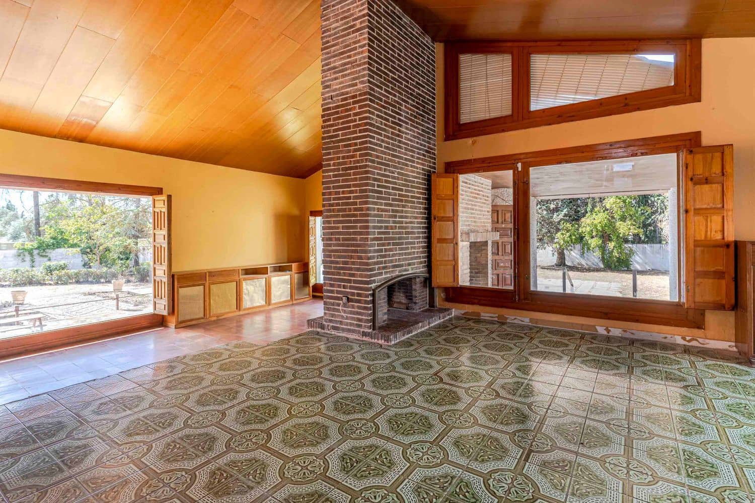 5 soveværelse Villa til salg i Albolote med swimmingpool garage - € 595.000 (Ref: 8561054)