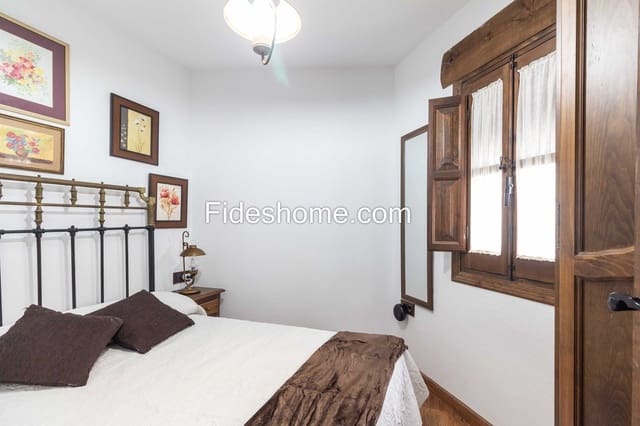 2 slaapkamer Huis te huur in Guajar Faraguit, Los Guajares met garage - € 500 (Ref: 8669950)