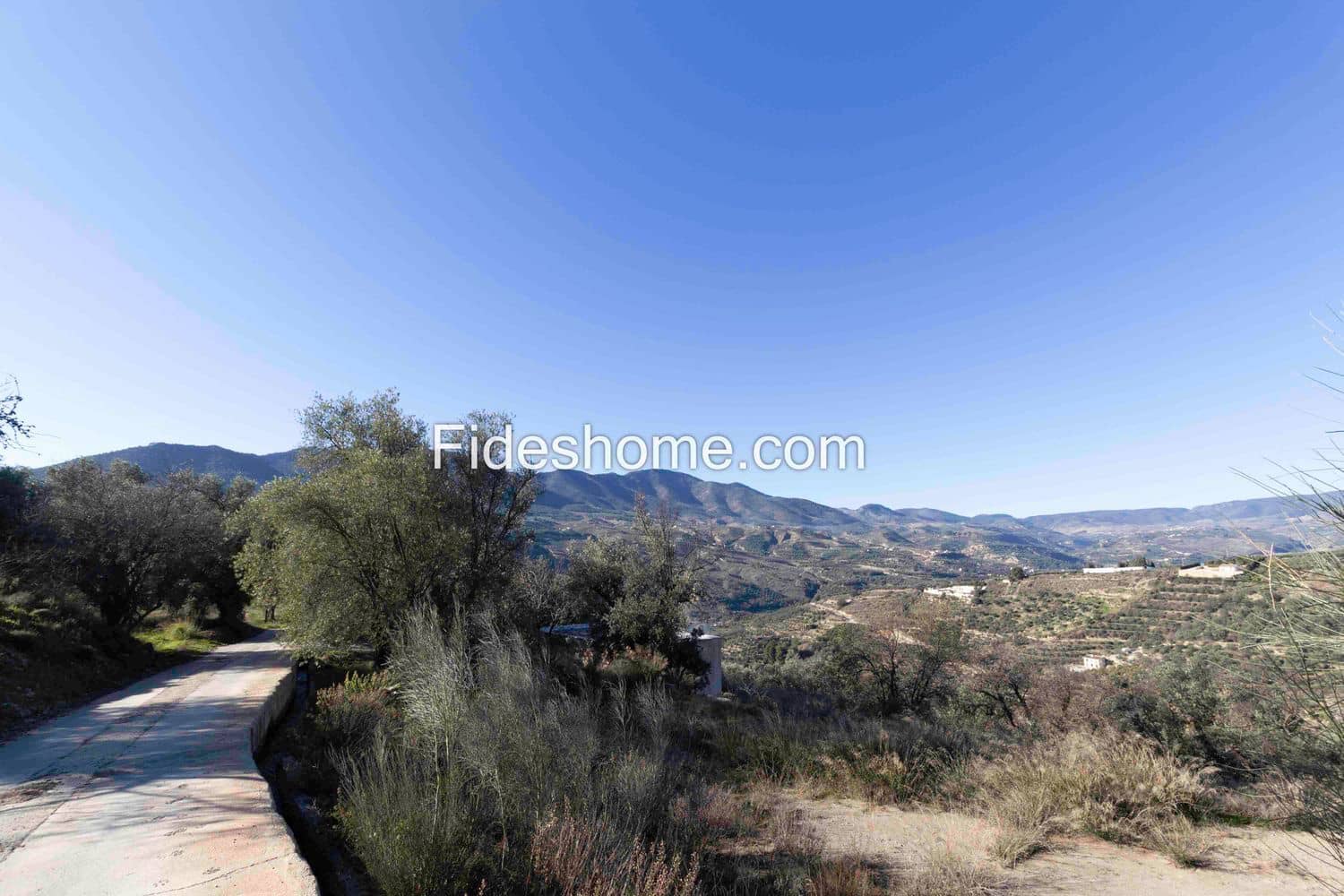 Ubebygd land til salgs i Lecrin - € 104 000 (Ref: 8838105)