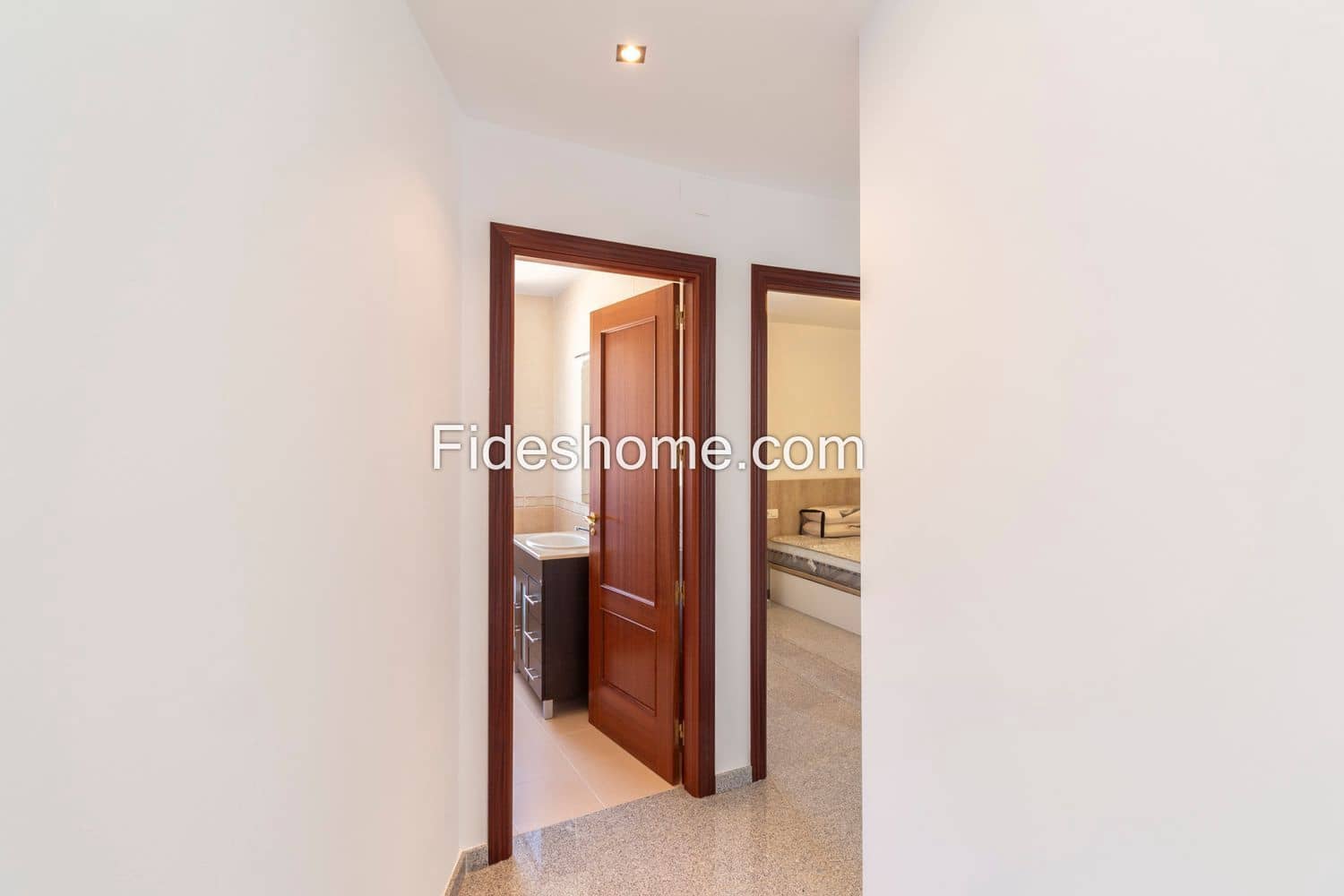 2 bedroom Apartment for rent in Durcal with garage - € 550 (Ref: 8901772)