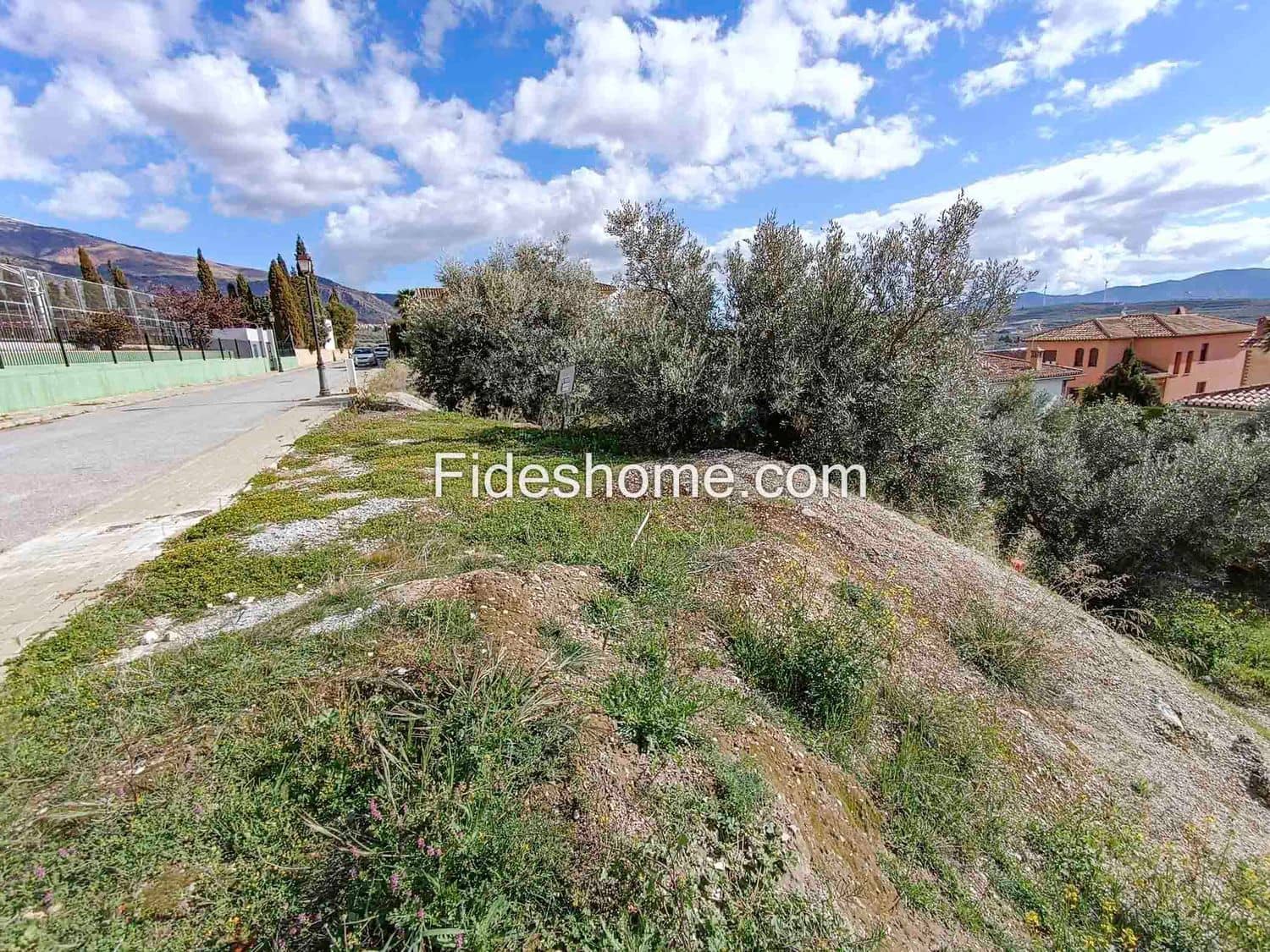 Grunde uden byggetilladelser til salg i Durcal - € 68.000 (Ref: 8901773)