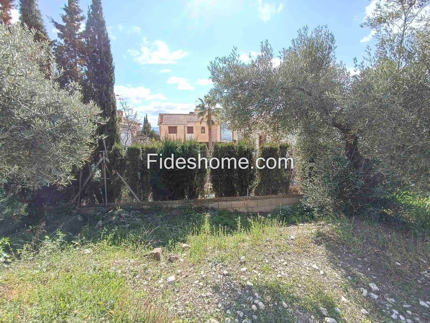 Grunde uden byggetilladelser til salg i Durcal - € 68.000 (Ref: 8901773)