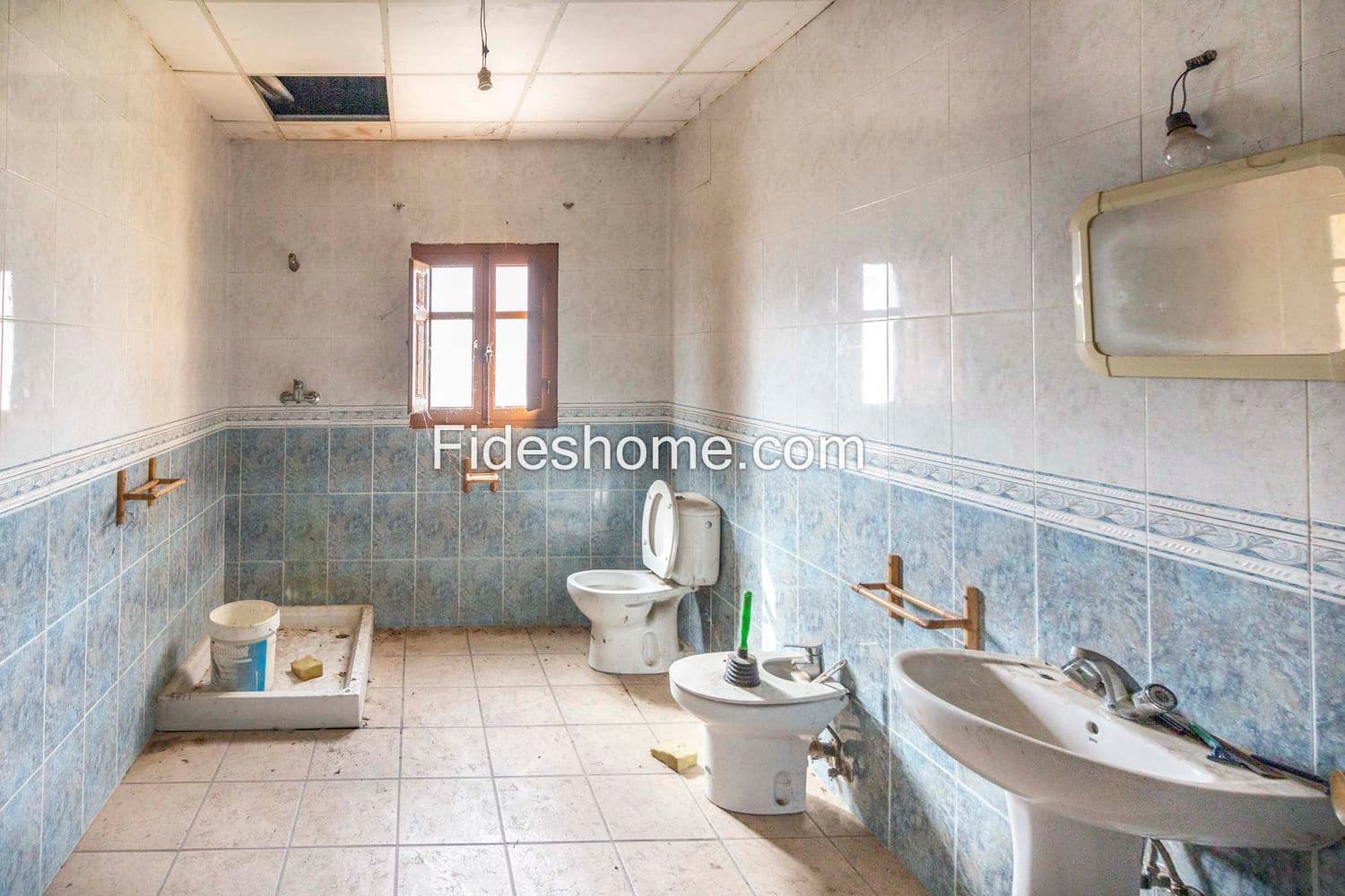 3 soveværelse Finca/Landehus til salg i Durcal med swimmingpool garage - € 187.000 (Ref: 8930258)