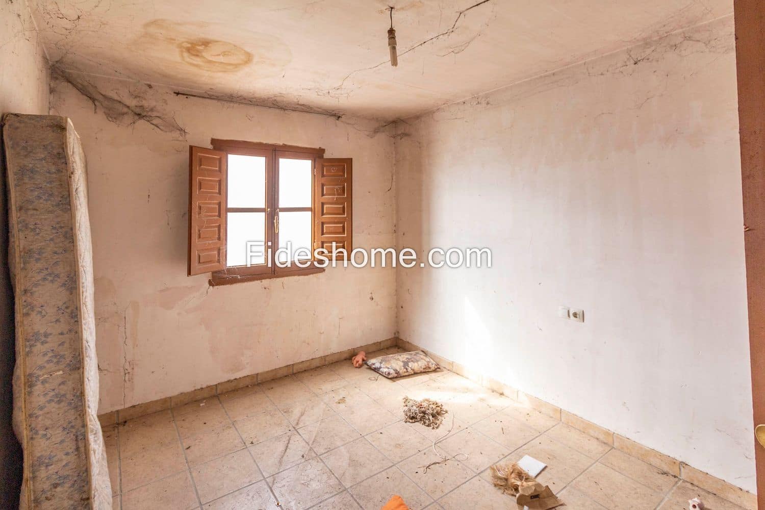 3 soveværelse Finca/Landehus til salg i Durcal med swimmingpool garage - € 187.000 (Ref: 8930258)