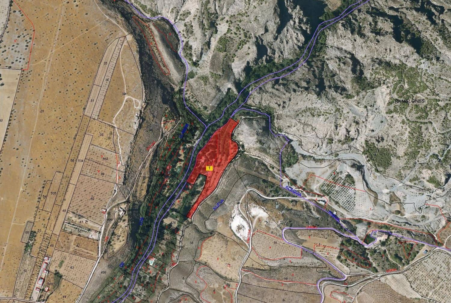 3 soveværelse Finca/Landehus til salg i Durcal med swimmingpool garage - € 187.000 (Ref: 8930258)