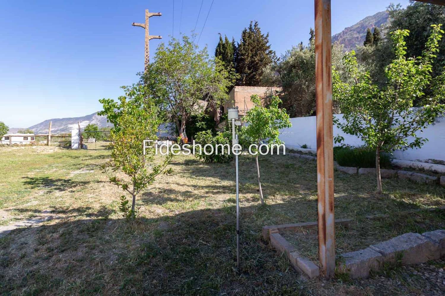 3 soveværelse Finca/Landehus til salg i Niguelas med garage - € 450.000 (Ref: 9002647)