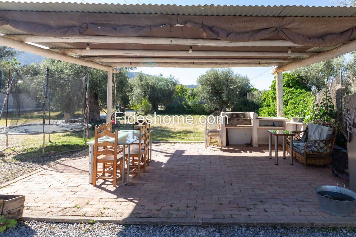 3 soveværelse Finca/Landehus til salg i Niguelas med garage - € 450.000 (Ref: 9002647)