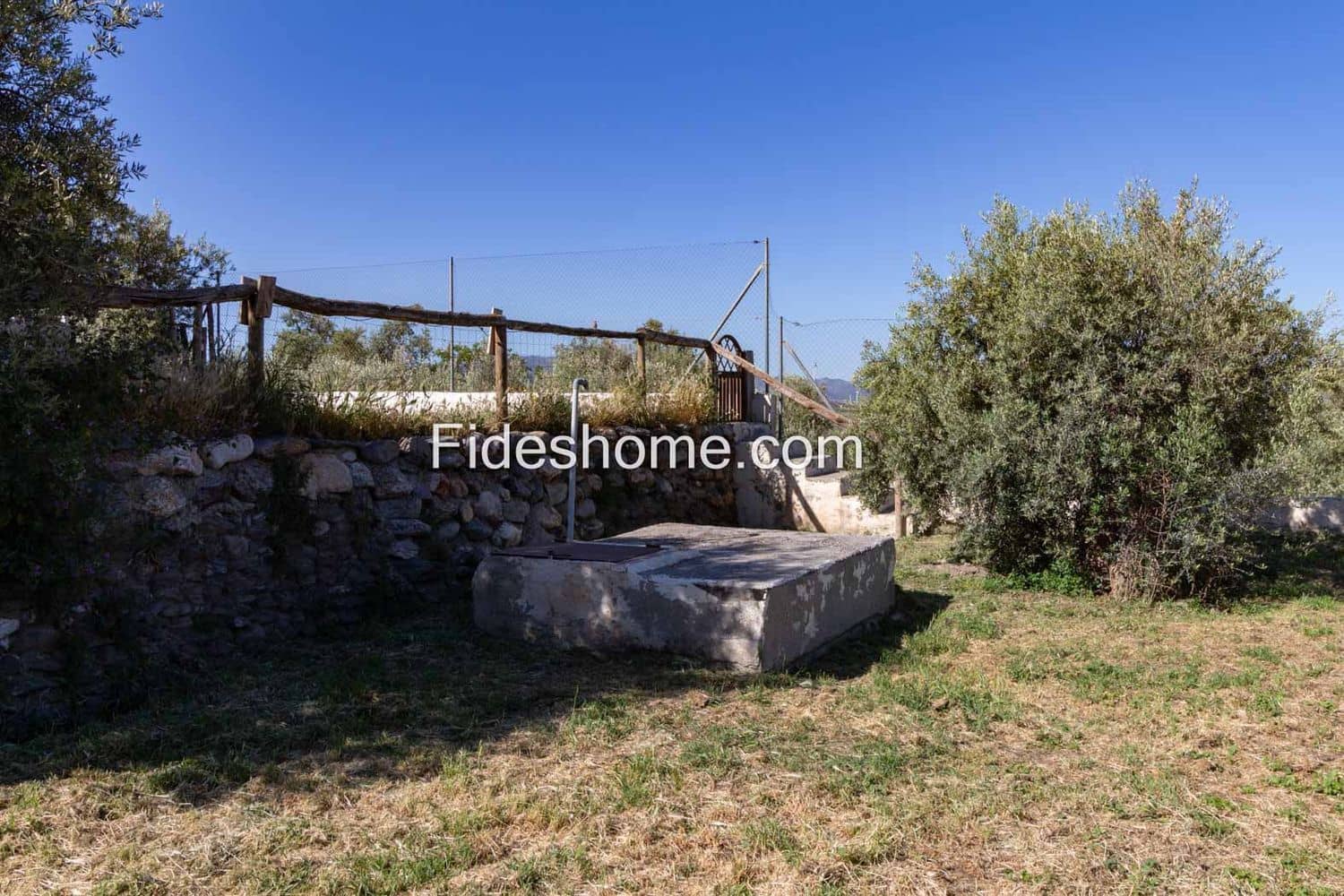 3 soveværelse Finca/Landehus til salg i Niguelas med garage - € 450.000 (Ref: 9002647)