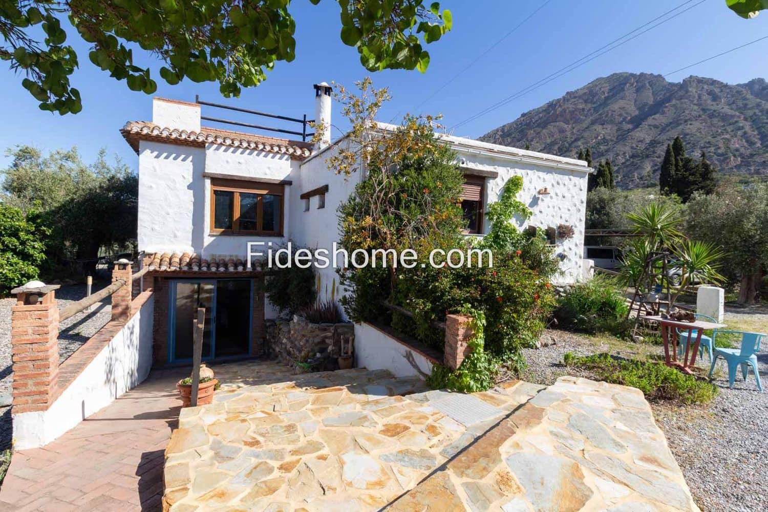 3 soveværelse Finca/Landehus til salg i Niguelas med garage - € 450.000 (Ref: 9002647)