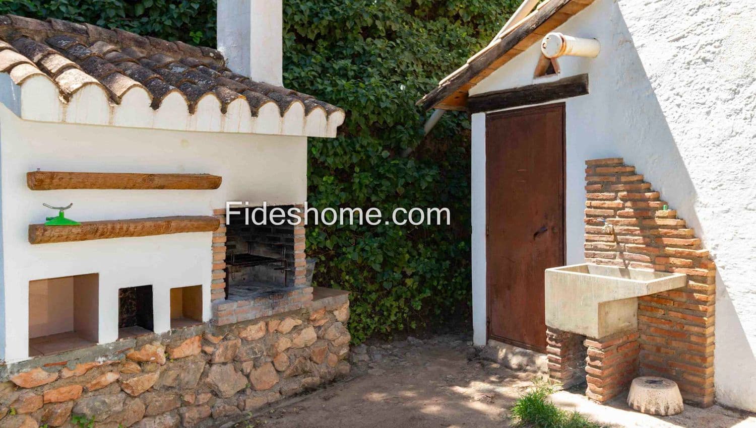 7 soveværelse Finca/Landehus til salg i Villamena med swimmingpool garage - € 890.000 (Ref: 9004742)