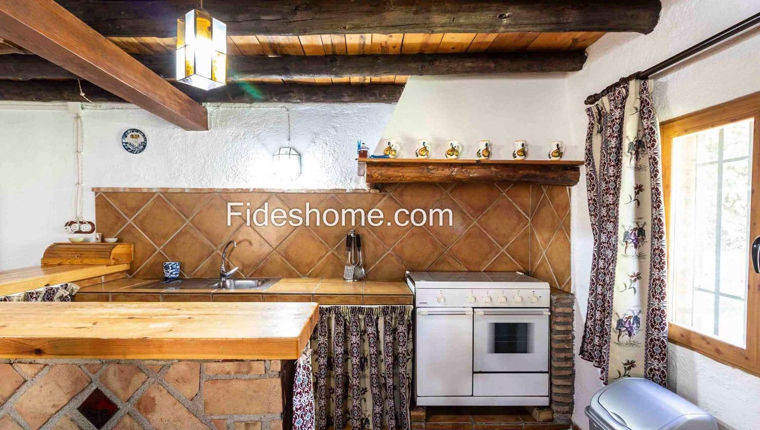 7 soveværelse Finca/Landehus til salg i Villamena med swimmingpool garage - € 890.000 (Ref: 9004742)