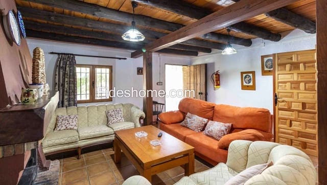 7 Zimmer Finca/Landgut zu verkaufen in Villamena mit Pool Garage - 820.000 € (Ref: 9004742)
