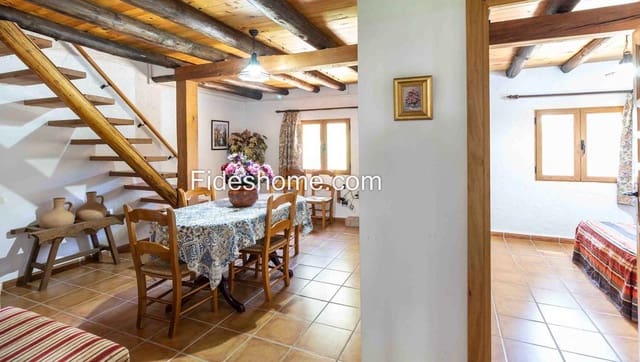 7 Zimmer Finca/Landgut zu verkaufen in Villamena mit Pool Garage - 820.000 € (Ref: 9004742)