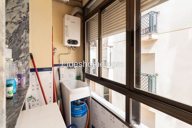 3 bedroom Apartment for sale in Albuñol with garage - € 99,000 (Ref: 9036397)