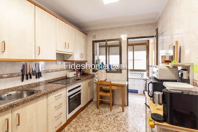 3 bedroom Apartment for sale in Albuñol with garage - € 99,000 (Ref: 9036397)