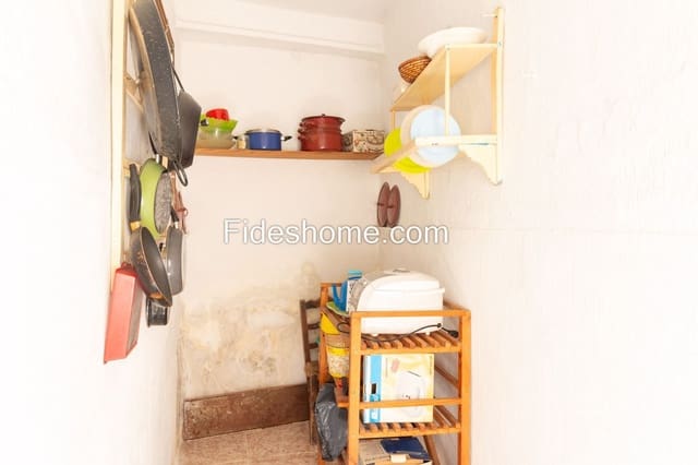 3 soveværelse Finca/Landehus til salg i Chite, Lecrín med garage - € 82.000 (Ref: 9036398)