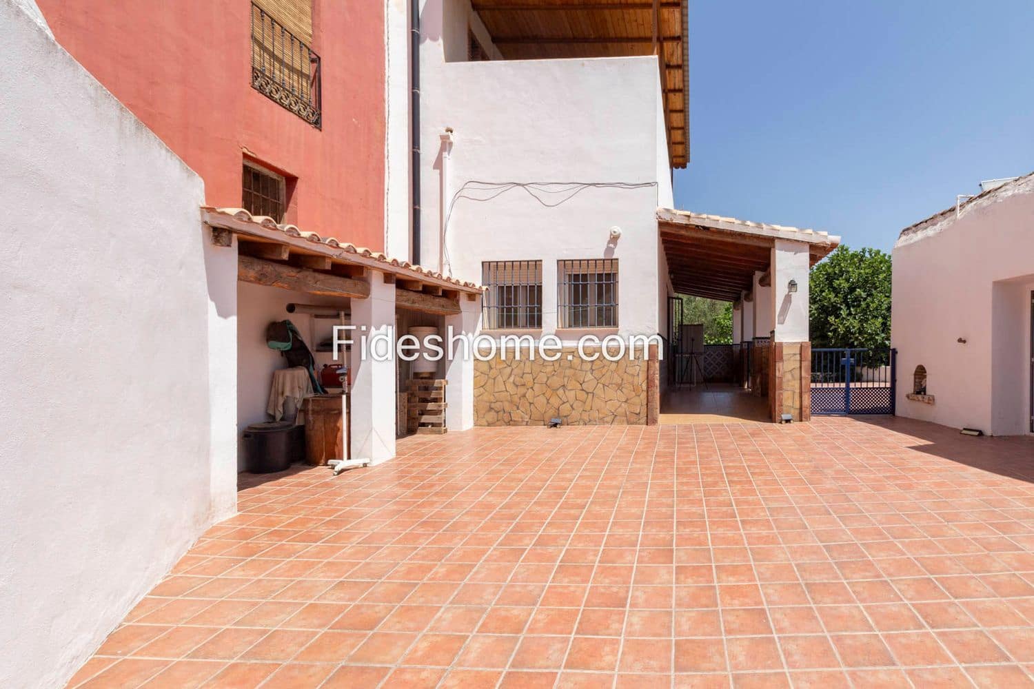 5 soveværelse Finca/Landehus til salg i El Pinar - € 250.000 (Ref: 9118421)