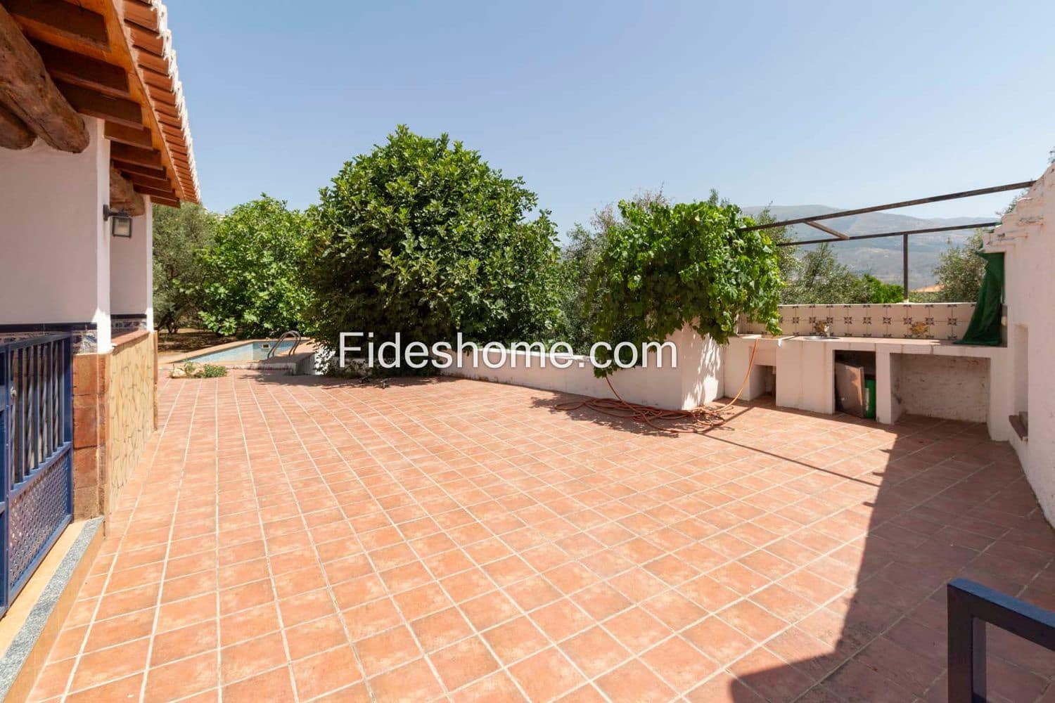 5 soveværelse Finca/Landehus til salg i El Pinar - € 250.000 (Ref: 9118421)