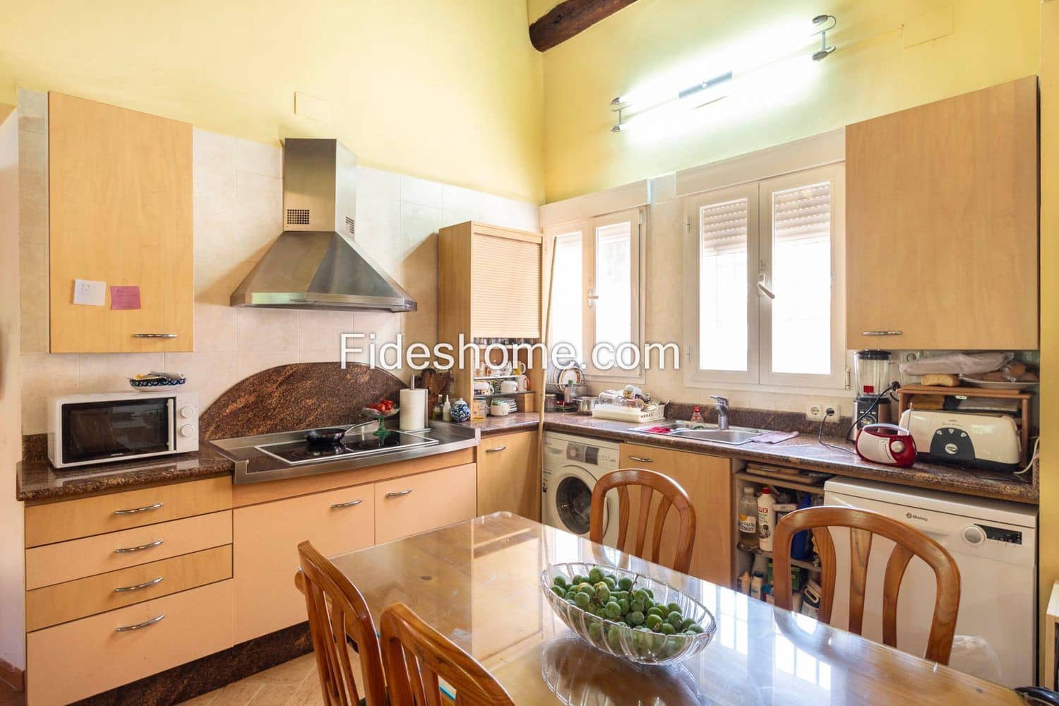 5 soveværelse Finca/Landehus til salg i El Pinar - € 250.000 (Ref: 9118421)