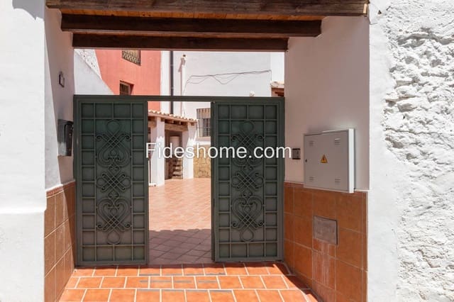 5 soveværelse Finca/Landehus til salg i Pinos del Valle, El Pinar - € 250.000 (Ref: 9118421)