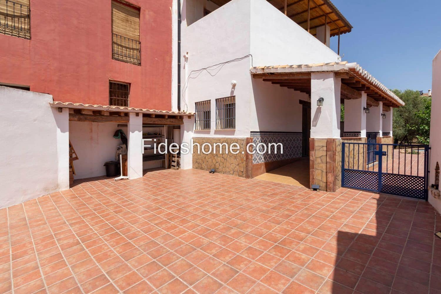 5 soveværelse Finca/Landehus til salg i El Pinar - € 250.000 (Ref: 9118421)