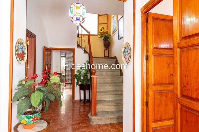 4 soveværelse Byhus til salg i Dúrcal med garage - € 129.000 (Ref: 9124536)