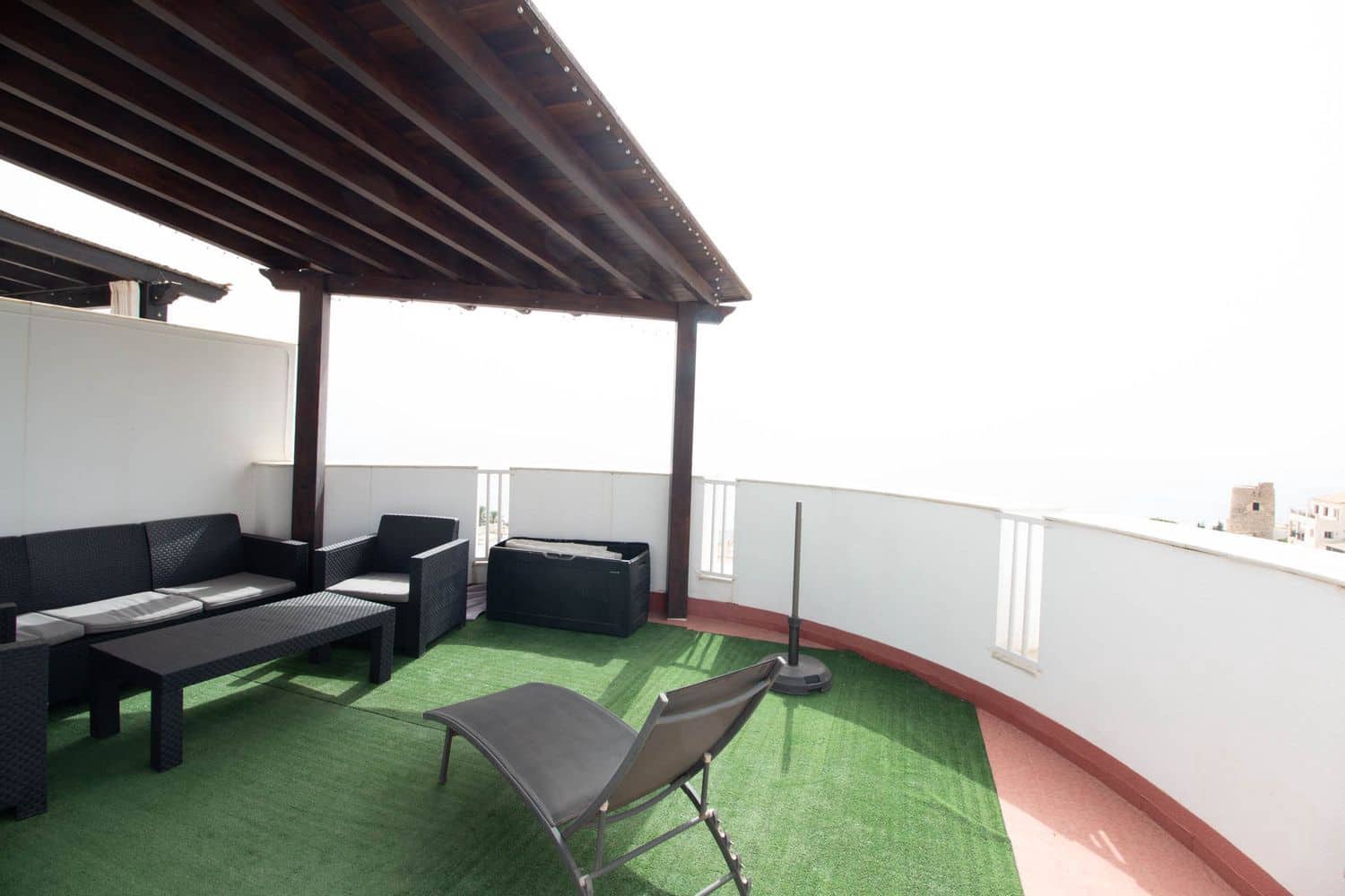 2 soveværelse Lejlighed til leje i Castell de Ferro med garage - € 800 (Ref: 9202109)