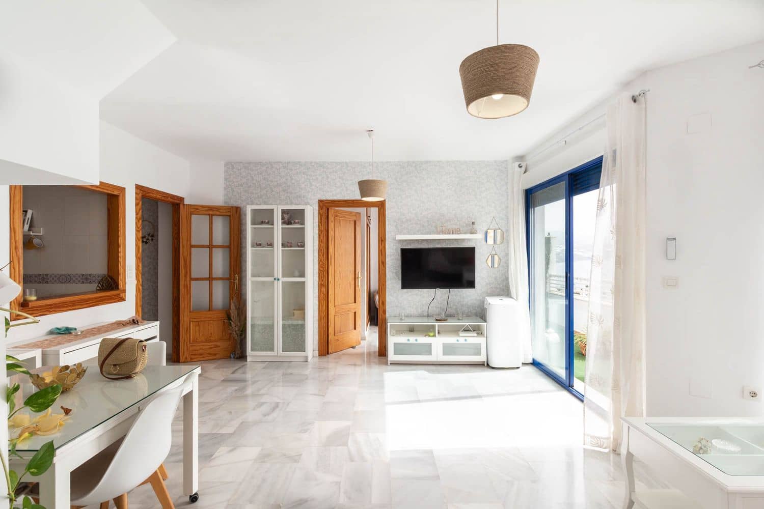 2 soveværelse Lejlighed til leje i Castell de Ferro med garage - € 800 (Ref: 9202109)