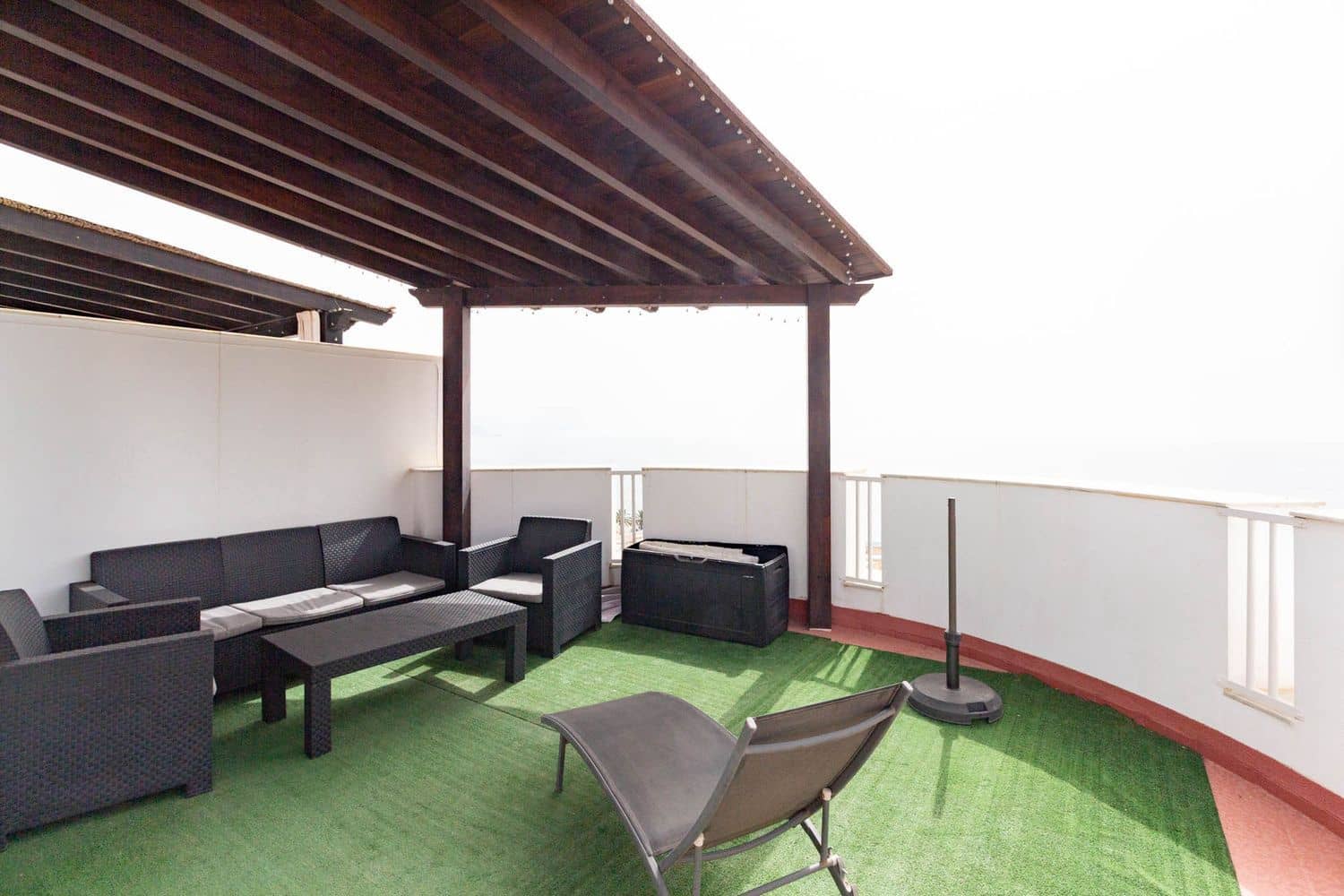 2 soveværelse Lejlighed til leje i Castell de Ferro med garage - € 800 (Ref: 9202109)