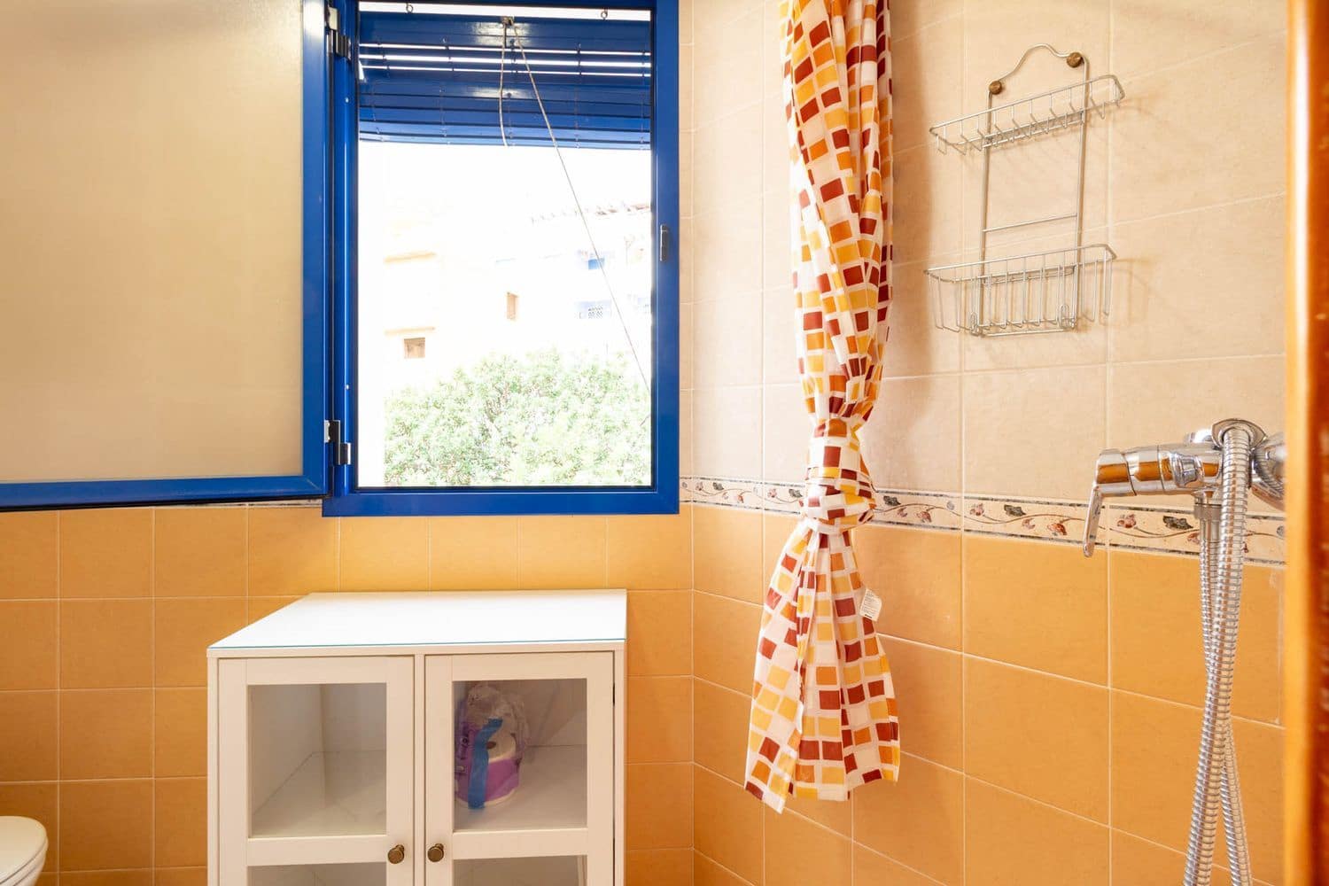 2 soveværelse Lejlighed til leje i Castell de Ferro med garage - € 800 (Ref: 9202109)