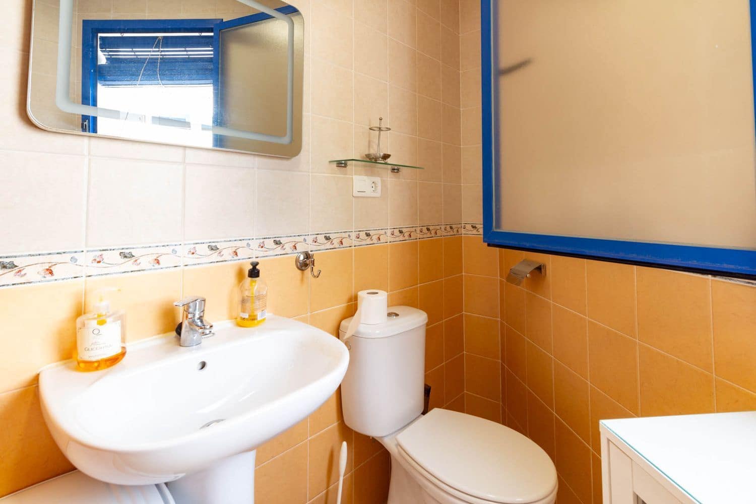 2 soveværelse Lejlighed til leje i Castell de Ferro med garage - € 800 (Ref: 9202109)